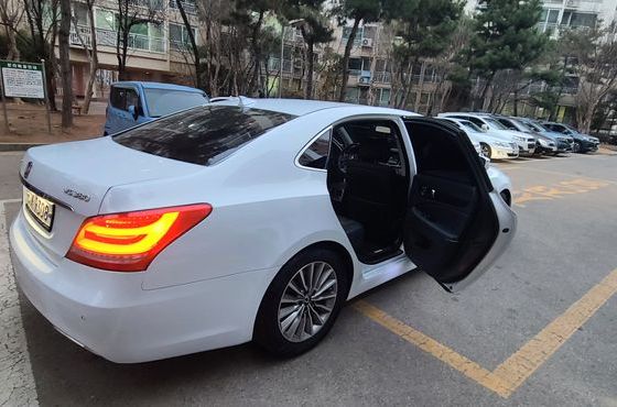 Hyundai Equus VS380 Modern — пробег 79 900 км — фото 2 из 5