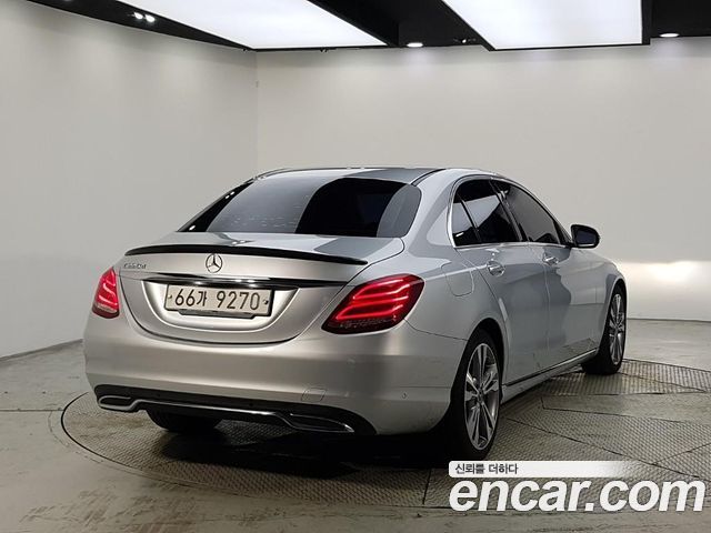 Mercedes-Benz C-Class C220 d Avantgarde — пробег 248 800 км — фото 4 из 5