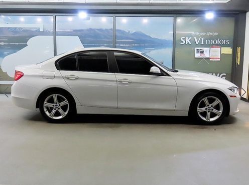 BMW 3-Series 320d — пробег 180 060 км — фото 3 из 5