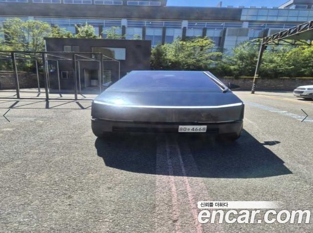 Tesla Cybertruck Cyberbeast — пробег 13 013 км — фото 1 из 5