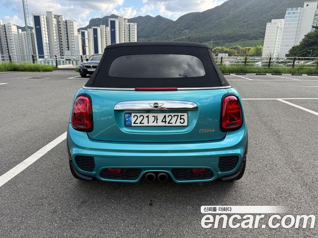 Mini Cooper Convertible Standard 3rd Generation — пробег 150 100 км — фото 4 из 5