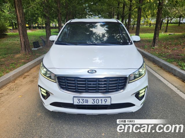 Kia Carnival из Кореи Encar