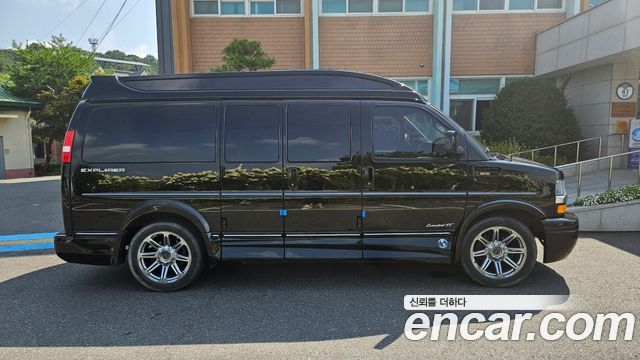 Chevrolet Express Van 6.0 — пробег 42 300 км — фото 2 из 5