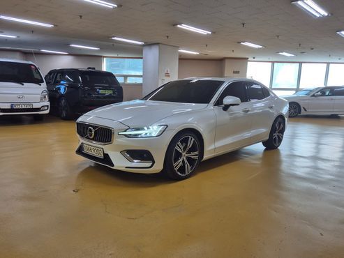 Volvo S60 B5 Inscription — пробег 35 243 км — фото 1 из 5