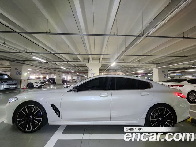 BMW 8-Series M850i xDrive Gran Coupe — пробег 35 400 км — фото 4 из 5