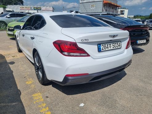 Genesis G70 2.0T AWD Supreme — пробег 117 813 км — фото 4 из 5