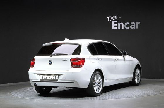 BMW 1-Series 118d Sport 5Door — пробег 136 163 км — фото 2 из 5