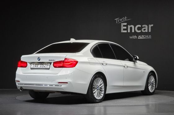 BMW 3-Series 320i Luxury — пробег 89 793 км — фото 2 из 5