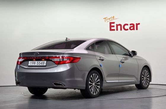 Hyundai Grandeur HG300 Premium — пробег 115 078 км — фото 2 из 5
