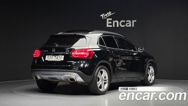 Mercedes-Benz GLA-Class из Кореи Encar