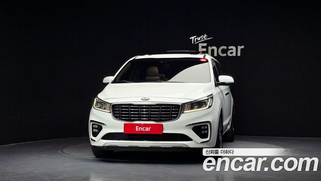 Kia Carnival из Кореи Encar