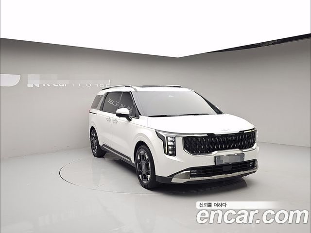 Kia Carnival Diesel 7-Seater Signature — пробег 26 450 км — фото 3 из 5