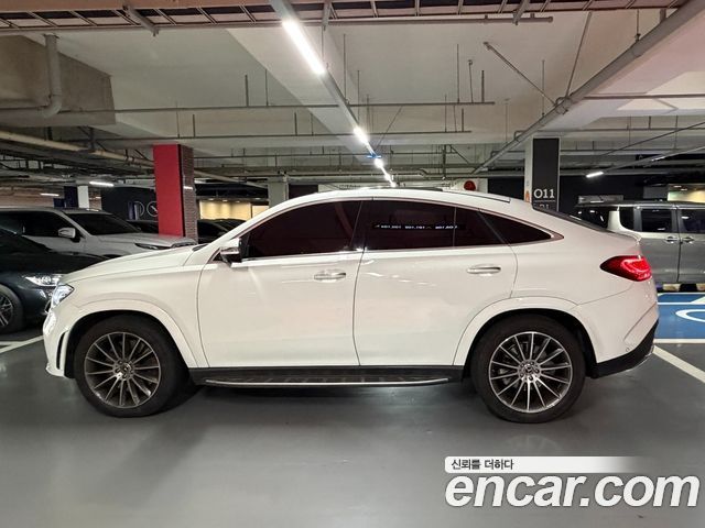 Mercedes-Benz GLE-Class GLE400d 4MATIC Coupe — пробег 35 300 км — фото 3 из 5
