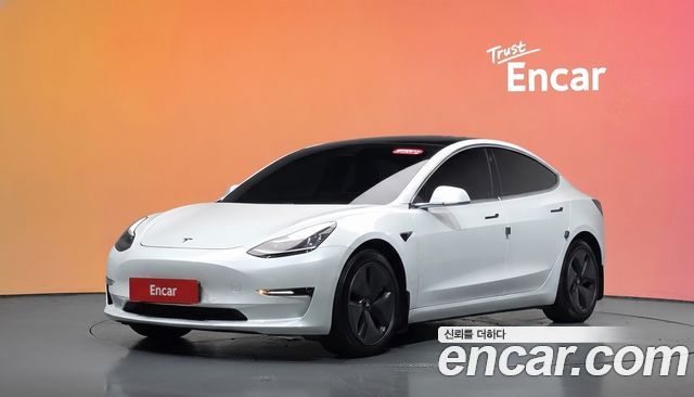 Tesla Model 3 Long Range AWD — пробег 158 722 км — фото 1 из 5
