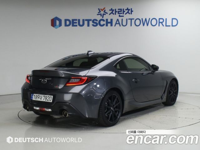 Toyota 86 2.4 Premium — пробег 17 513 км — фото 2 из 5