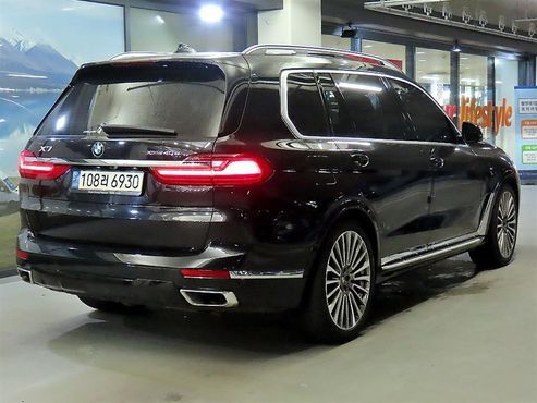 BMW X7 xDrive 40d Design Pure Excellence 7-Seater — пробег 105 166 км — фото 2 из 5