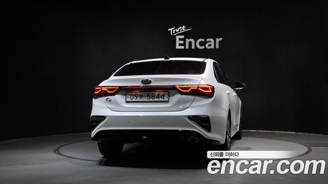 Kia K3 из Кореи Encar