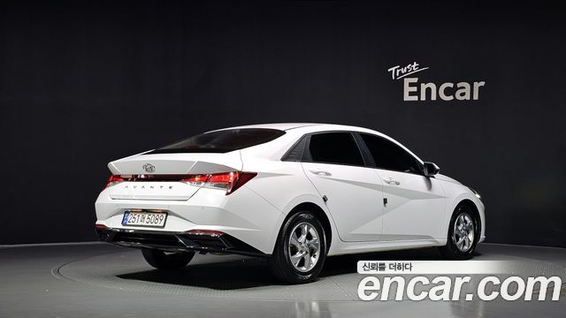 Hyundai AVANTE из Кореи Encar