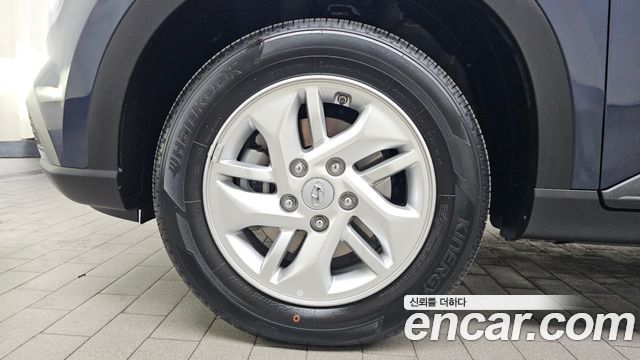 Hyundai Venue 1,6 Premium — пробег 17 512 км — фото 5 из 5