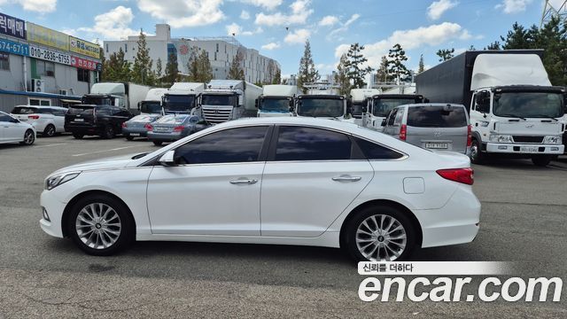 Hyundai Sonata 2.0 Care+ — пробег 155 487 км — фото 2 из 5