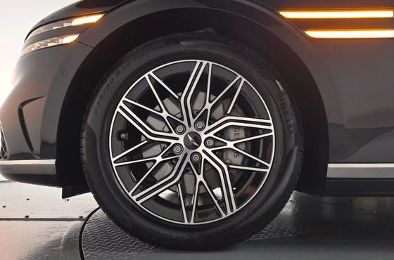 Genesis G90 Gasoline 3.5 Turbo AWD — пробег 24 981 км — фото 5 из 5