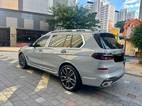 BMW X7 xDrive 40i M Sport 6STR — пробег 9 км — фото 4 из 5