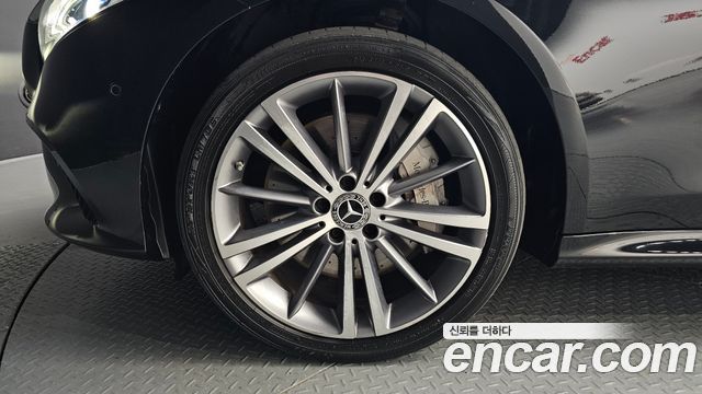 Mercedes-Benz CLS-Class из Кореи Encar