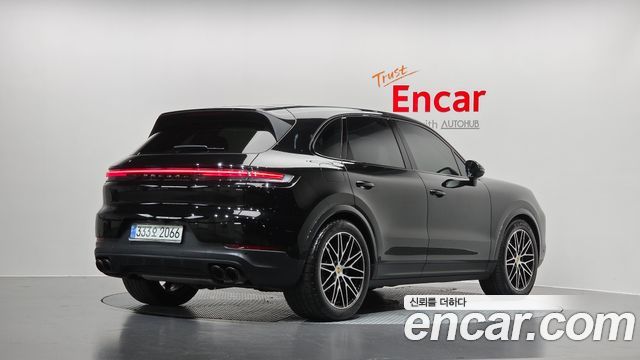 Porsche Cayenne 3.0 — пробег 35 704 км — фото 2 из 5