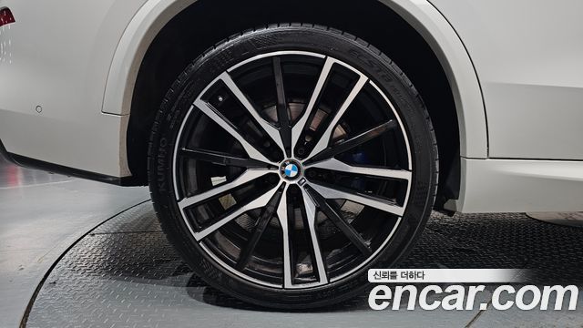 BMW X5 M50d First Edition — пробег 59 372 км — фото 5 из 5