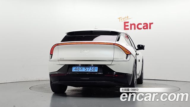Kia EV6 из Кореи Encar