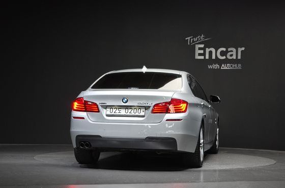 BMW 5-Series 520d xDrive M Aero Dynamic — пробег 122 342 км — фото 4 из 5