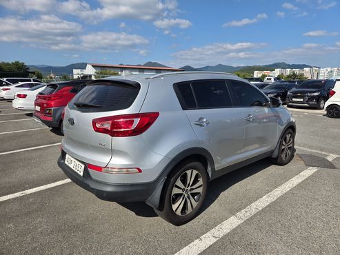 Kia Sportage Diesel 2WD TLX High-Deluxe — пробег 216 400 км — фото 5 из 5