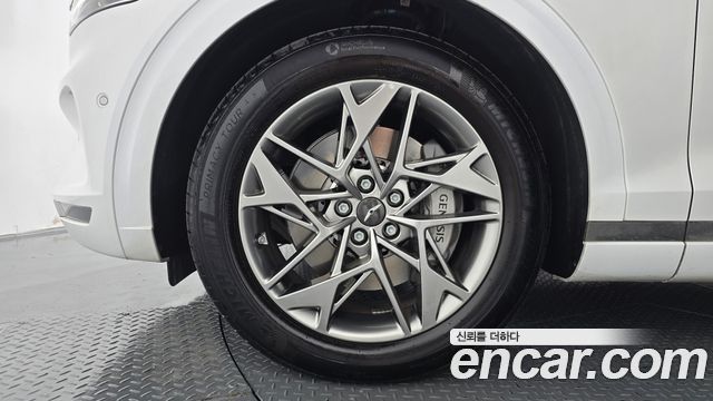 Genesis GV70 из Кореи Encar