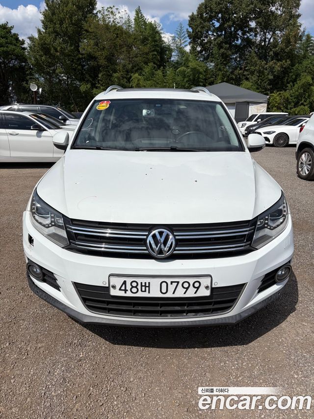 Volkswagen Tiguan 2.0 TDI  Premium 5N — пробег 205 808 км — фото 3 из 5