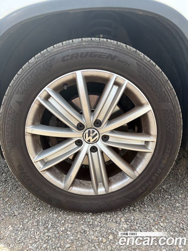 Volkswagen Tiguan 2.0 TDI  Premium 5N — пробег 205 808 км — фото 5 из 5