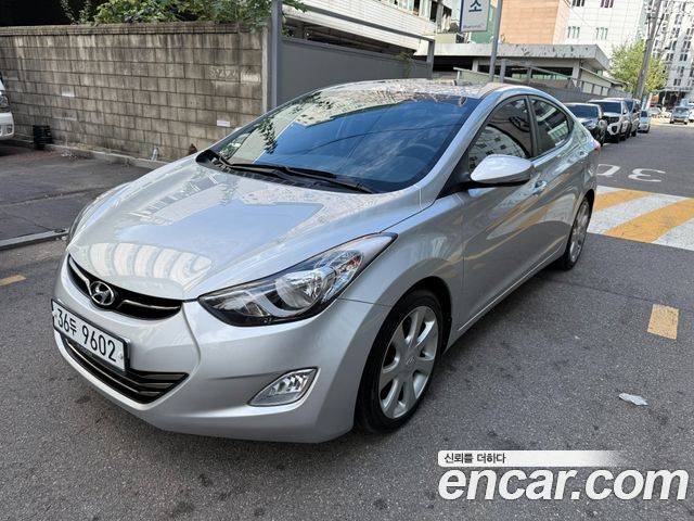 Hyundai AVANTE M16 GDI Top — пробег 30 000 км — фото 1 из 5