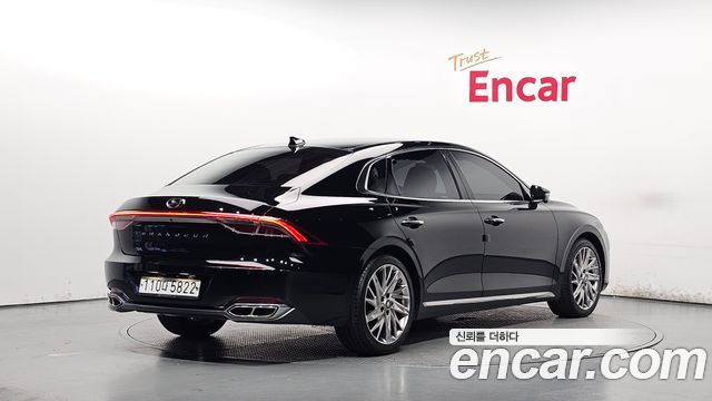 Hyundai Grandeur из Кореи Encar
