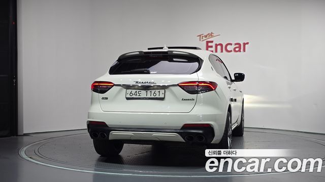 Maserati Levante 3.8 GTS AWD — пробег 67 392 км — фото 4 из 5