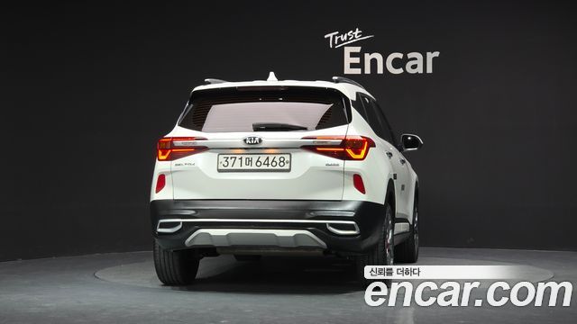 Kia Seltos из Кореи Encar