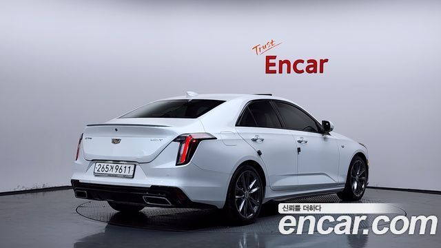 Cadillac CT4 2.0 Sport — пробег 76 437 км — фото 2 из 5