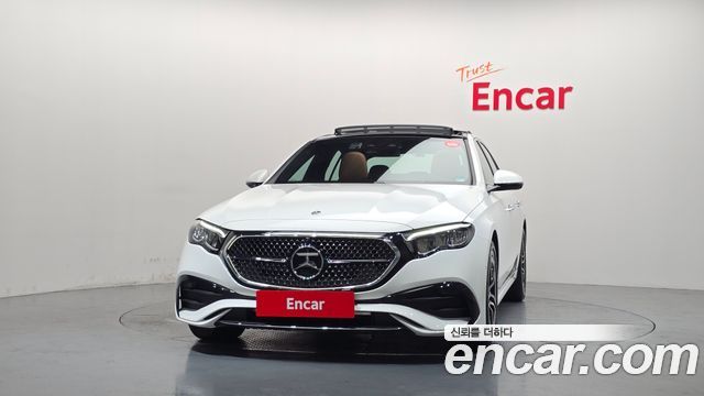 Mercedes-Benz E-Class E200 AMG Line — пробег 1 100 км — фото 3 из 5