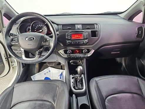 Kia pride 1.6 GDI Sedan Luxury — пробег 145 000 км — фото 5 из 5
