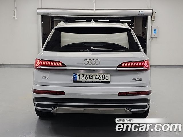 Audi Q7 45 TDI Quattro — пробег 112 830 км — фото 3 из 5