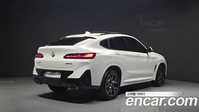 BMW X4 xDrive20i M Sport — пробег 60 446 км — фото 2 из 5