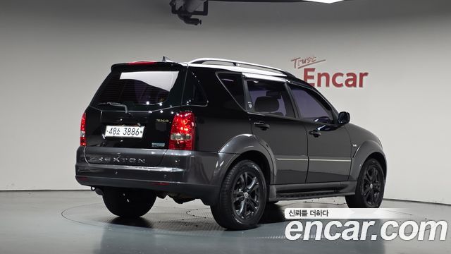 Ssangyong Rexton 2WD RX4 High Deluxe — пробег 128 866 км — фото 2 из 5