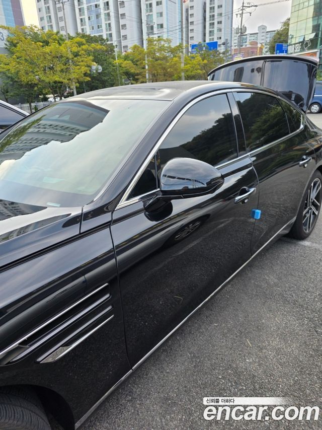 Genesis G80 Gasoline 2.5 Turbo AWD — пробег 6 000 км — фото 3 из 5