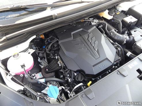 Kia Carnival Gasoline 9-Seater Prestige — пробег 18 300 км — фото 4 из 5