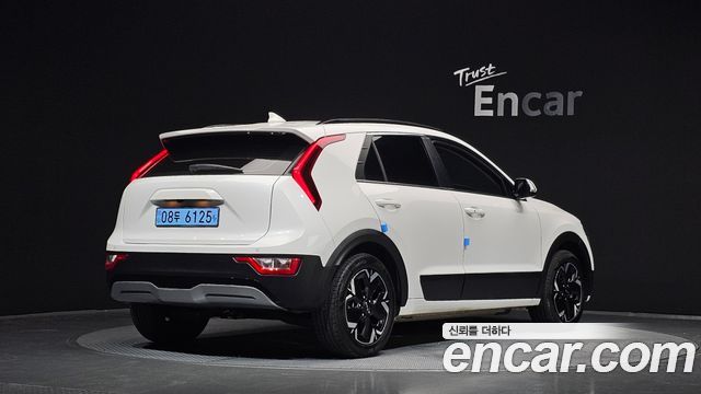 Kia Niro Air — пробег 43 859 км — фото 2 из 5
