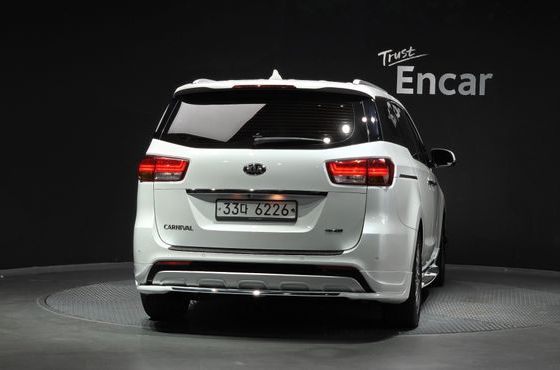 Kia Carnival 9-seater Prestige — пробег 158 243 км — фото 4 из 5