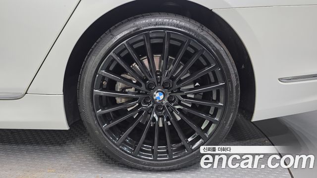 BMW 7-Series из Кореи Encar